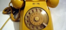 telefono giallo